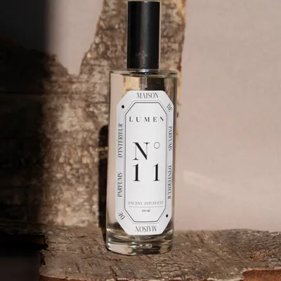 Home fragrances - Spray 100ml N°11 - Incense Patchouli - LUMEN • MAISON DE PARFUMS D'INTÉRIEUR