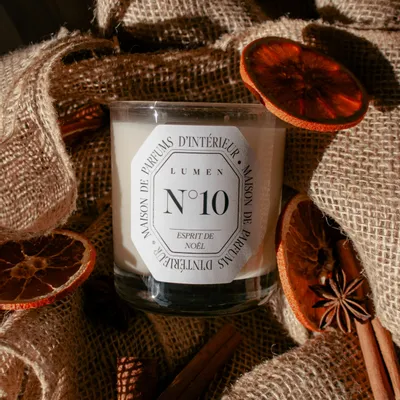 Candles - Scented Candle 180g N°10 - Spirit of Christmas - LUMEN • MAISON DE PARFUMS D'INTÉRIEUR