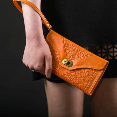 Petite maroquinerie - Grand porte-monnaie en cuir à trois volets - BERBER LEATHER