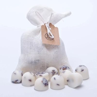 Candles - Scented Natural Wax Melts in Linen Bag of 10 each, Lavender, grey bag - BEAUTY SCENTS CANDLES