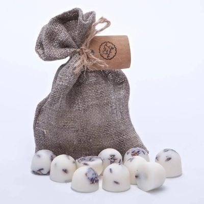 Bougies - Fondants de cire naturelle parfumés dans un sachet en lin de 10 chacun, Champagne et roses, sac rose - BEAUTY SCENTS CANDLES