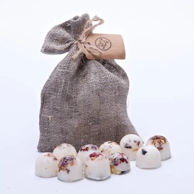 Candles - Large Heart Scented Soy Wax Candle with Shredded Cinnamon box of 6, Lime & Cinnamon - BEAUTY SCENTS CANDLES