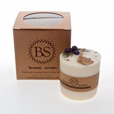 Candles - Medium Scented Soy Candle With Blueberries box of 6, Strawberry - BEAUTY SCENTS CANDLES