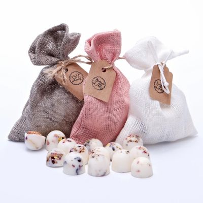 Bougies - Fondants de cire naturelle parfumés dans un sachet en lin de 10 chacun, pomme, sac blanc - BEAUTY SCENTS CANDLES