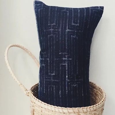 Fabric cushions - Coussin batik indigo N°1fren - BAAN