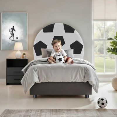Chambres d'enfants - Soccer Ball Upholstered Bed - BLUE BEAR