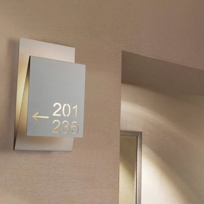 Appliques - Z applique murale en blanc - LUXCAMBRA