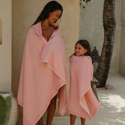 Sarongs - Calm Candy Multipurpose Towel 100x180 cm - GREEN PETITION