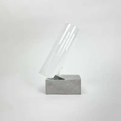Vases - [PEAK] Leaning Flower Vase - CASE STUDIOS