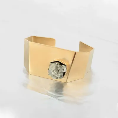 Unique pieces - Pyrite Gold Cuff - BAZALTE