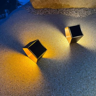 Éclairage nomade - lampe solaire Y72 - LYX LUMINAIRES