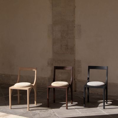 Chairs - CALYX chair - CARDONES