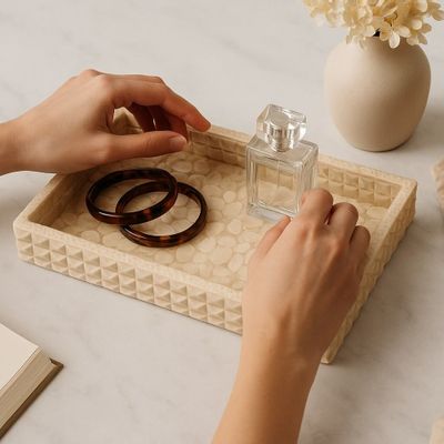 Hotel bedrooms - Luxe tray - 3 GRACE BOUGIE