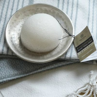 Beauty products - NATURAL ORGANIC KONJAC SPONGE - IN BULK - KARAWAN AUTHENTIC