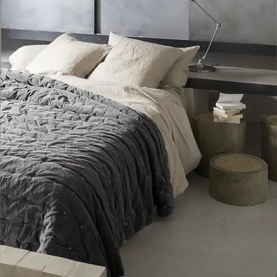 Linge de lit - Jeté uni Elise finition capiton Tonnerre 240 x 260 - MAISON VIVARAISE - SDE VIVARAISE WINKLER
