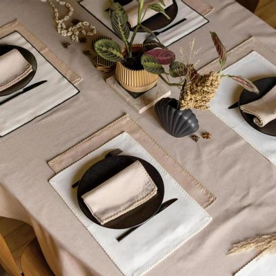 Table cloths - Recycled Tablecloth Delia Naturel 170 X 170 - MAISON VIVARAISE - SDE VIVARAISE WINKLER