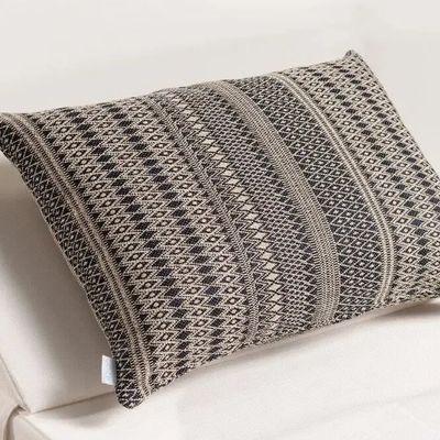 Fabric cushions - KISS Cozip Outdoor Cushion | Elitis Fabric - COZIP
