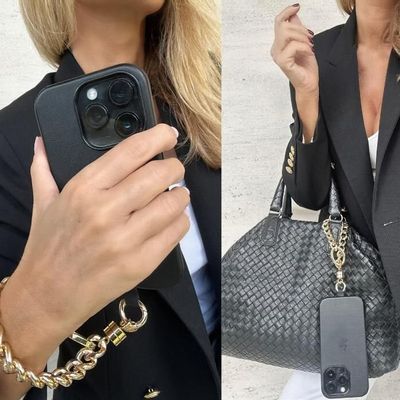 Jewelry - PHONE HOLDER TO WEAR - EYESONOFF