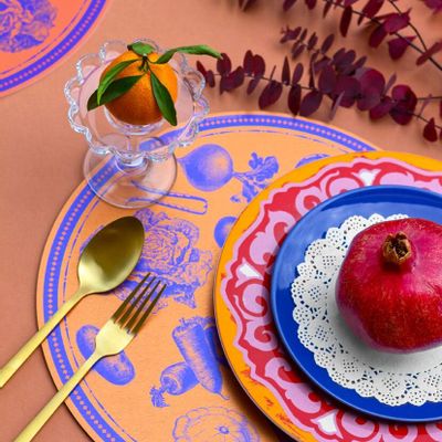 Sets de table - Sous-assiettes en métal Veggie Punk - EMILY EVANS - CRISP S.R.L.