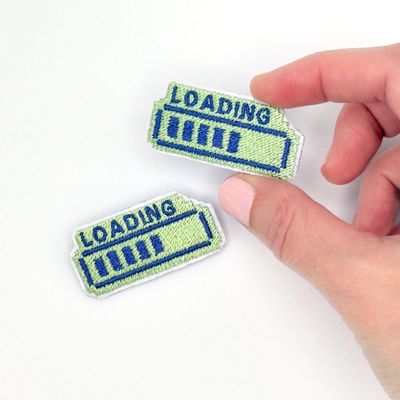 Gifts - Embroidered Brooch “Loading” – Patience... - PETIT POIRIER