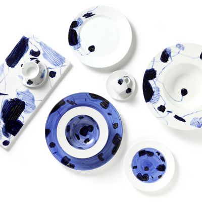 Formal plates - [YEONGJUHUN CERAMIC] Blue Lotus Series - K-CERAMIC