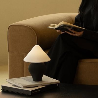 Desk lamps - Dosan lamp - 001 - UNDERDOGS CO. LTD.