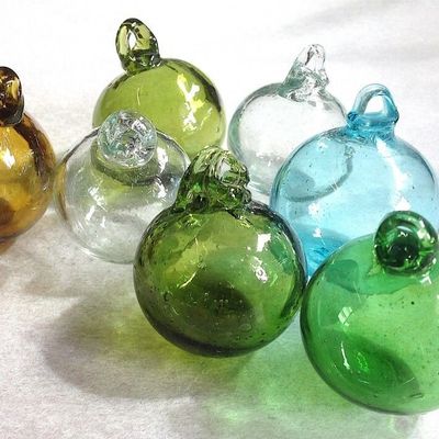 Outdoor decorative accessories - Boule de verre soufflé - LA MAISON DAR DAR