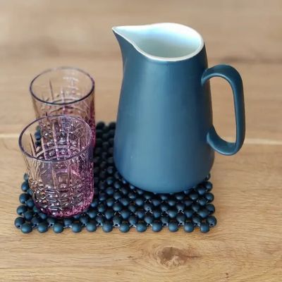 Dessous de plat - Napperon en verre Nunana | Dessous-de-plat | Napperon en Beads | Noir - SOLOKO