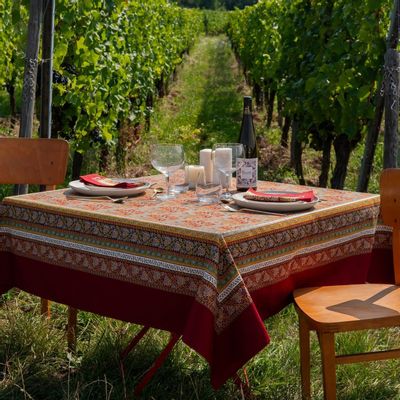 Table linen - Vine Leaves Tablecloth - BEAUVILLÉ