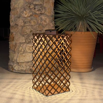 Éclairage nomade - l'X-2 lanterne solaire - LYX LUMINAIRES