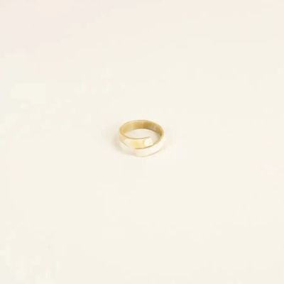 Jewelry - Ruban ring in blond horn size M - L INDOCHINEUR X RIVÊT