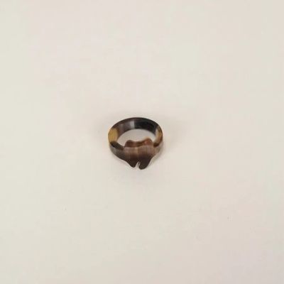 Bijoux - Bague Suc en corne blonde en taille L - L INDOCHINEUR X RIVÊT