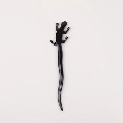Barrettes - Gecko hairpin in black buffalo horn - L INDOCHINEUR X RIVÊT
