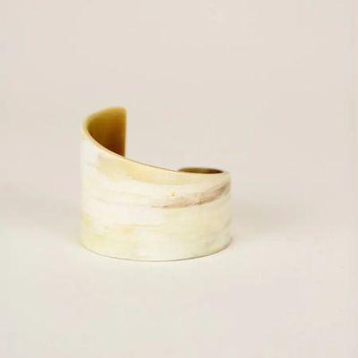 Bracelets - Comma bracelet in marbled black horn in Size M - L INDOCHINEUR X RIVÊT