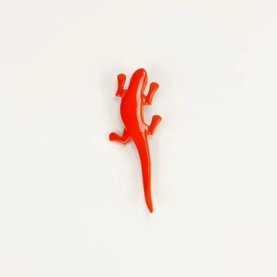 Brooches - Red lacquered lizard brooch - L INDOCHINEUR X RIVÊT