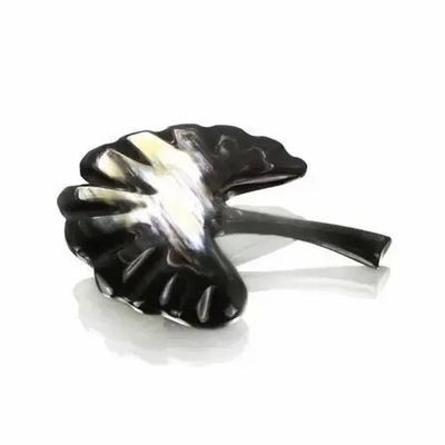 Brooches - Gingko brooch in blond horn - L INDOCHINEUR X RIVÊT