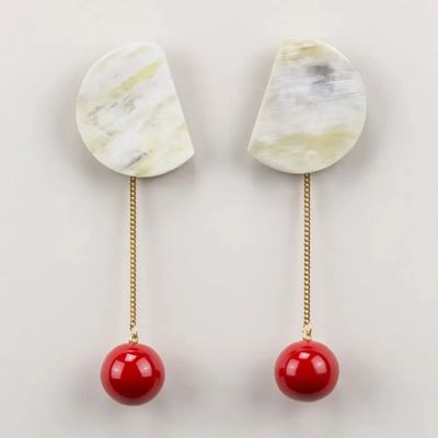 Jewelry - 2-part horn pastilles and brass drops - L INDOCHINEUR X RIVÊT