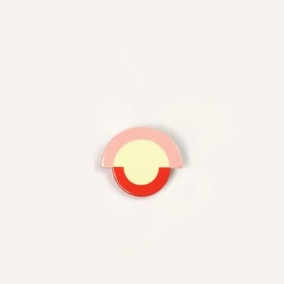 Broches - Broche en corne et laque - L INDOCHINEUR X RIVÊT