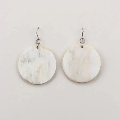 Bijoux - Boucles d'oreilles disque plein bord droit en corne blonde - L INDOCHINEUR X RIVÊT