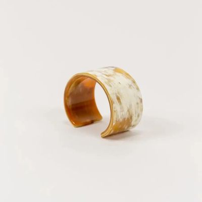 Bracelets - Open bracelet reel in blond horn in Size S - L INDOCHINEUR X RIVÊT