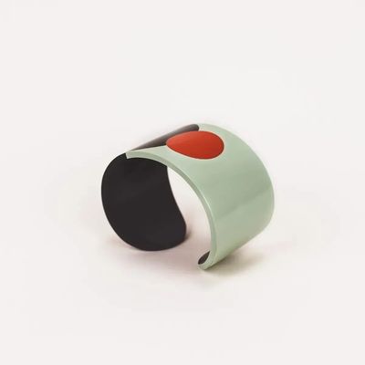 Bracelets - Manchette Icare en corne et laque orange et vert taille M - L INDOCHINEUR X RIVÊT