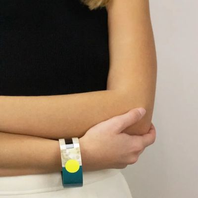 Bracelets - Bracelet Imbroglio en corne blanche et laque tricolore taille M - L INDOCHINEUR X RIVÊT