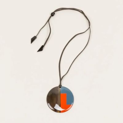 Bijoux - Pendentif rond sabot de buffle et laque jaune bleu - L INDOCHINEUR X RIVÊT