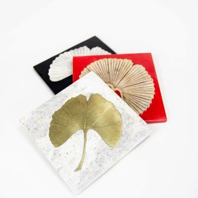 Glass - Trivet in grey stone with brass ginkgo leaf - L INDOCHINEUR X RIVÊT
