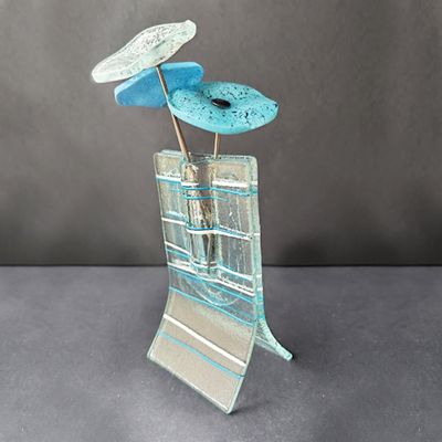 Vases - Petit vase rayé de 8 x 13 cm avec 3 petites fleurs en L, bleu-blanc - CARNEOL GLASS