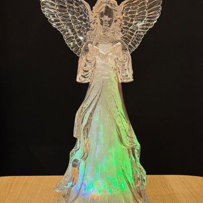 Crèches et santons - Ange Lumineux LED – Lecture - BLUE STAR B.V.