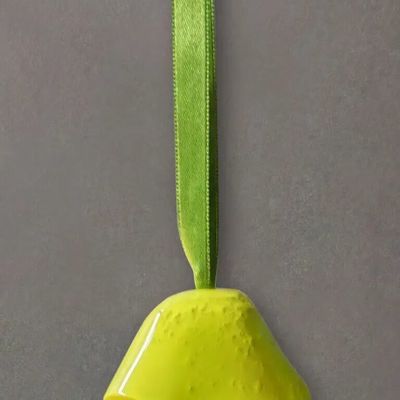 Autres décorations de Noël - Cloche en verre accrochée à un élégant ruban de couleur vert pomme - CARNEOL GLASS