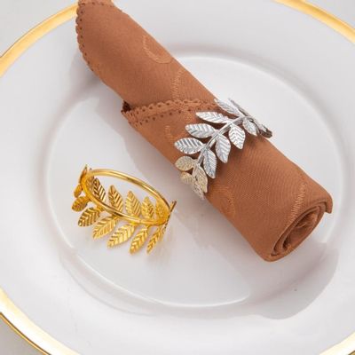 Christmas table settings - Napkin ring - Small leaves - Silver or gold - SOSTRAW & SMARTTHINGS