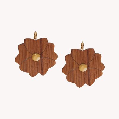 Bijoux - Boucles d'oreilles dormeuses fleur bois et nacre - Son Jardin - NATURE BIJOUX