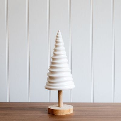 Christmas table settings - Ceramic Large White Christmas Tree - WE LOVE SEASONS